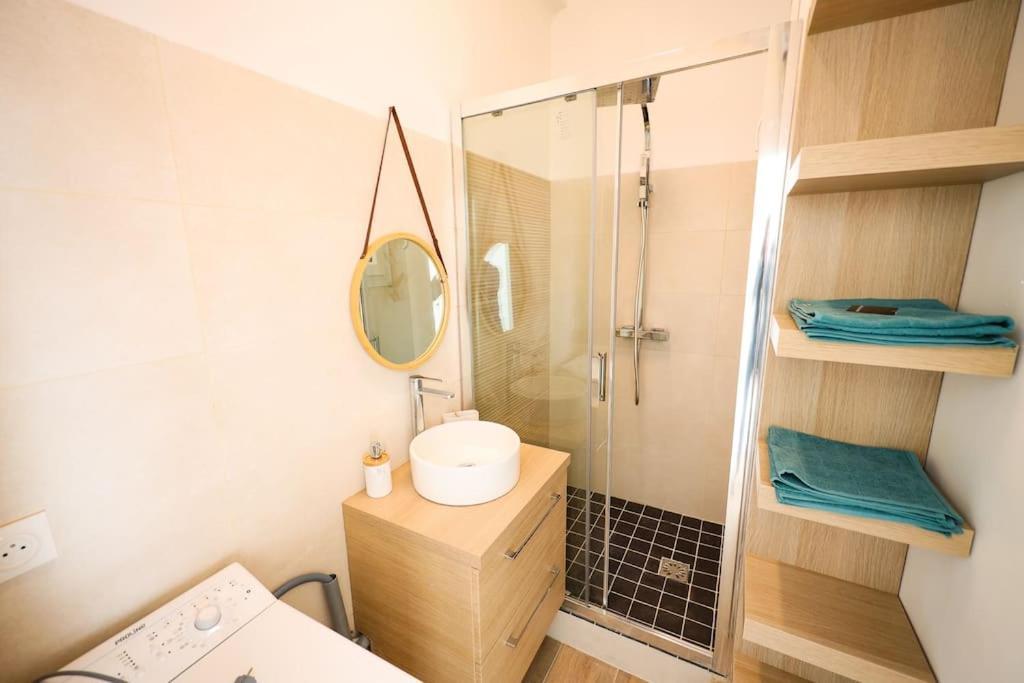 Apartament Cosy Pied A Terre Rue Corneille, Coeur Marseille, 4 Pers, 2 Ch Zewnętrze zdjęcie